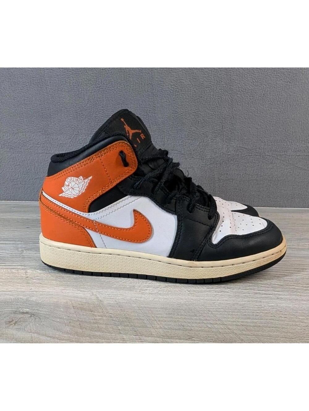 Nike Air Jordan 1 Mid GS 4.5Y Orange Black White Retro Sneakers Youth